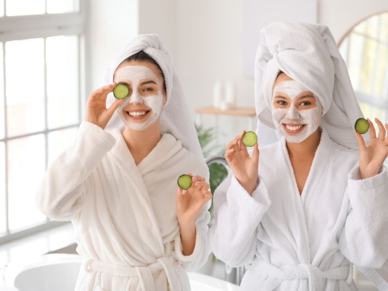 Mặt nạ giữ ẩm cho da khô từ dưa chuột
