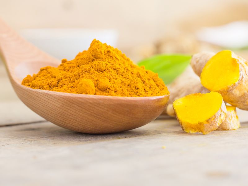 cách làm trắng da bằng bột nghệ