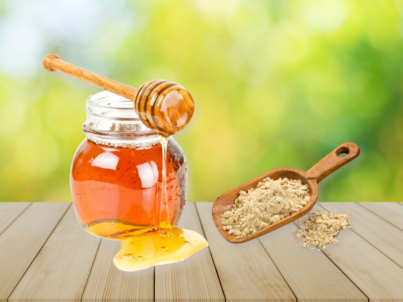 Cách làm trắng da bằng cám gạo và mật ong