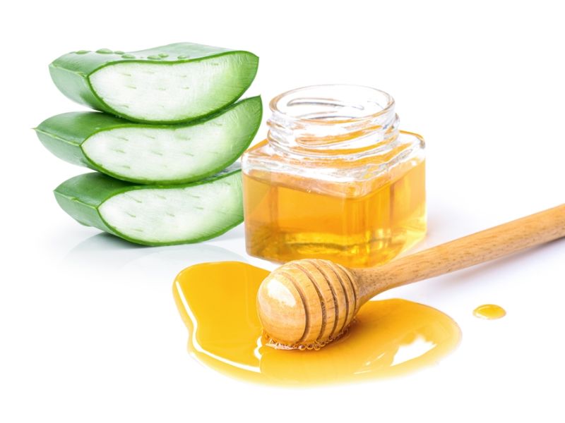 Cách làm trắng da bằng nha đam và mật ong
