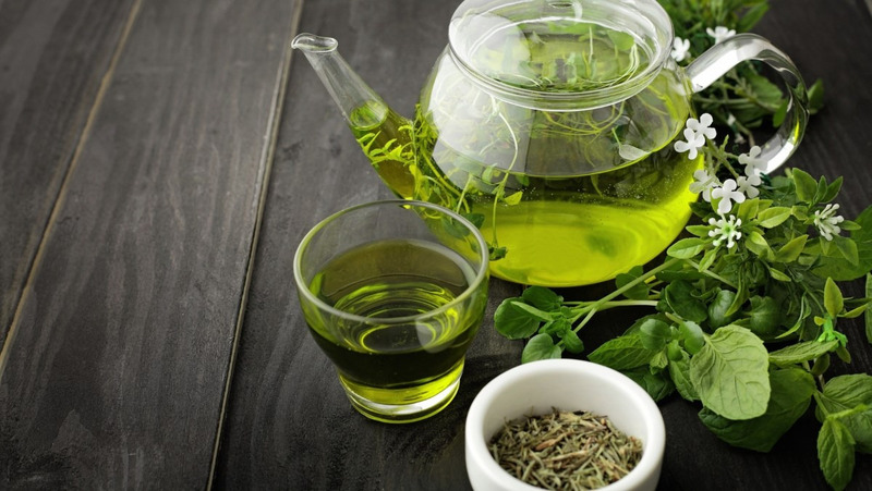 Uống các loại trà thay thế đồ uống khác