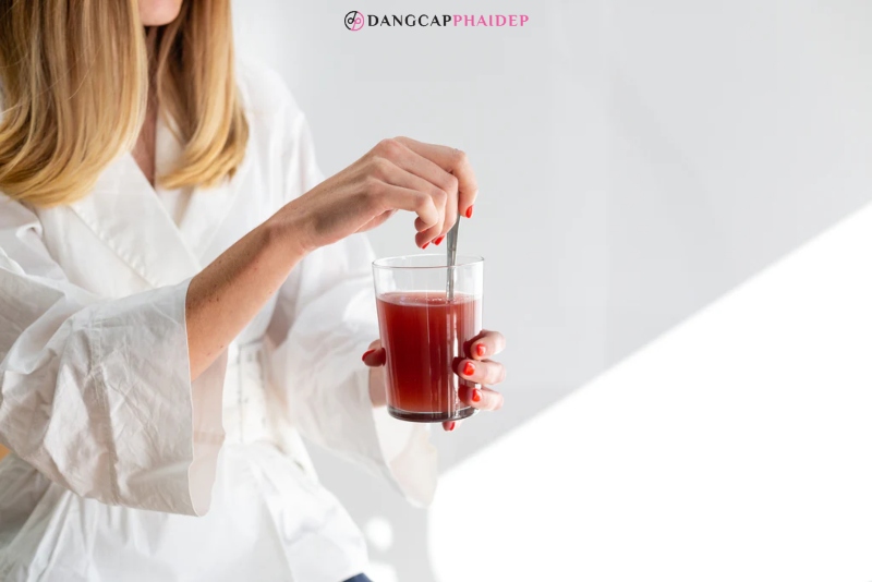 Collagen nước hấp thu nhanh, cho hiệu quả cao.