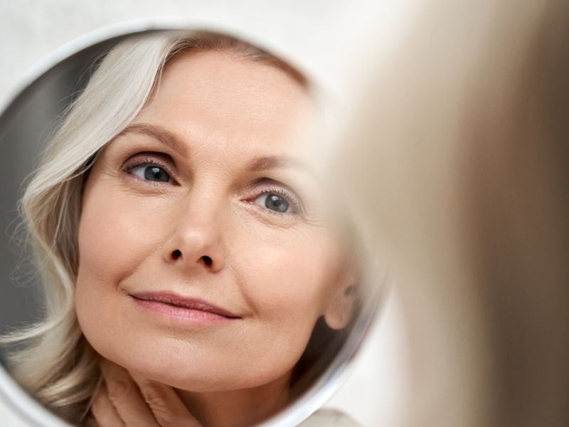 Trên độ tuổi 30 chúng ta nên lựa chọn sản phẩm chứa collagen hàm lượng cao