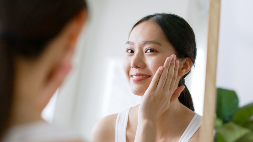 Dấu hiệu lão hóa da từ 25-30 tuổi 