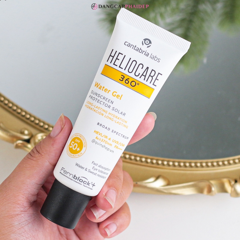 Heliocare Water Gel SPF50 là kem chống nắng hóa học lai vật lý.