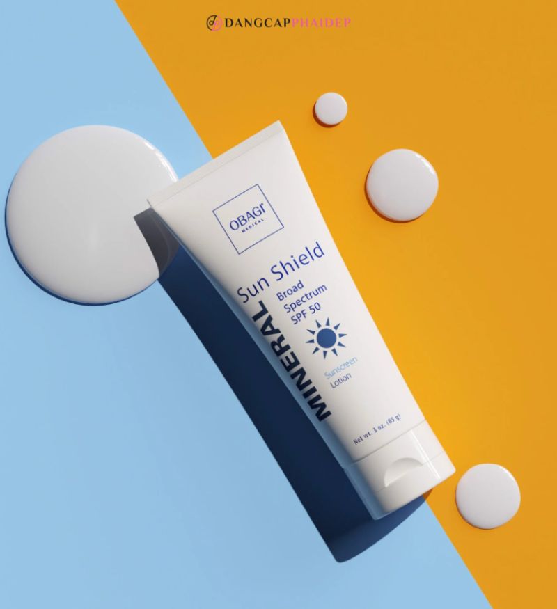 Kem chống nắng thiên nhiên cho da nhạy cảm Obagi Sun Shield Mineral Broad Spectrum SPF 50. 