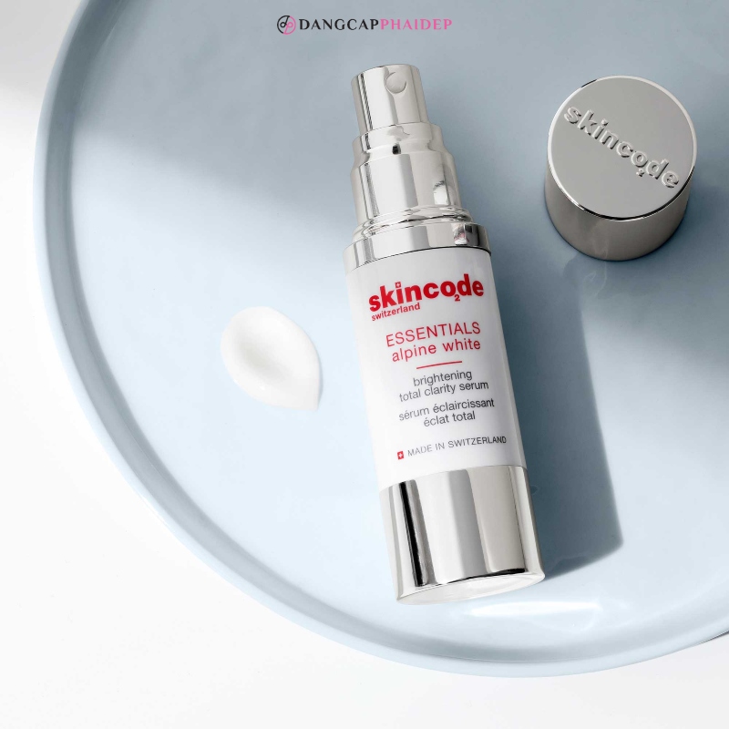 Skincode Alpine White Brightening Total Clarity Serum.